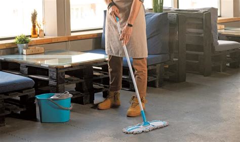 Restaurant Floor Cleaning Services and Checklist