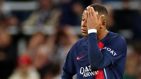 Surpriză la PSG Tricoul lui Kylian Mbappe nu este cel mai vândut Ce