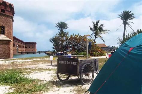 Dry Tortugas National Park Beaches Reefs And Snorkeling