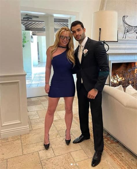 Quién es Sam Asghari El novio de Britney Spears que le dio anillo de