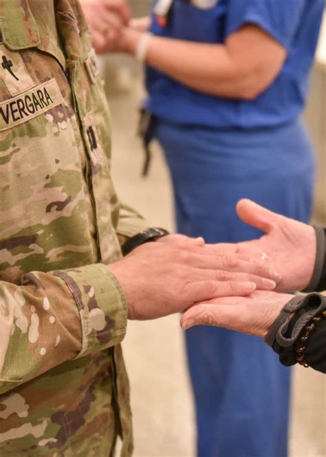 DVIDS News Blessing Of The Hands Ceremony Honors Nurses At Womack