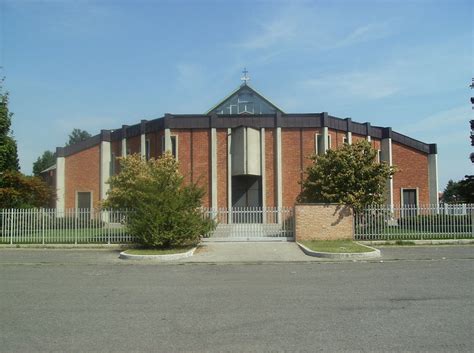 Chiesa Di Santa Maria Regina Upel Italia