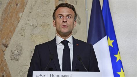 C R Monie Du Mai Pourquoi Emmanuel Macron Rend Il Hommage Jean