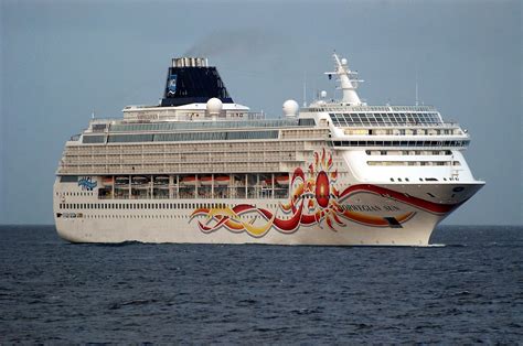 Norwegian Sun - Cruise ship Odyssey