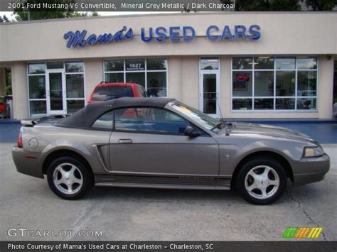 Mineral Grey Metallic 2001 Ford Mustang V6 Convertible Dark