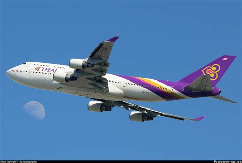 Hs Tgg Thai Airways International Boeing D Photo By Teerawut