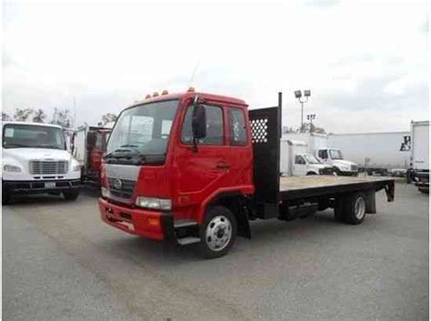 Ud Nissan Ft Flatbed With Liftgate Gvwr Simialr Isuzu