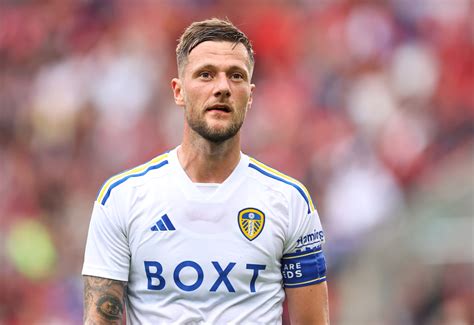 Leeds United Farke Lifts Lid On Liam Cooper Future At Elland Road