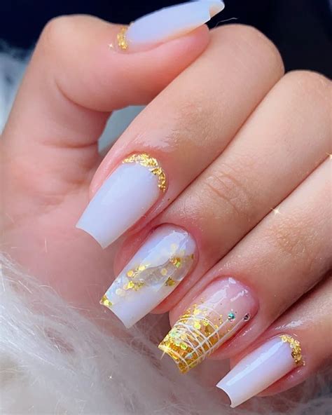 Faça uma renda de 2 mil a 5 mil Reais sendo uma Nail Designer de