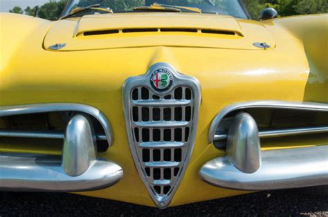 1957 Alfa Romeo Giulietta Roadster Pininfarina Design Original Veglia