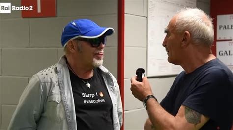 Vasco Rossi Ha Chiuso A Salerno Il Tour Negli Stadi LA NOTIZIA