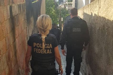 Rio Polícia Federal Faz Buscas Contra Exploração Sexual Infantil