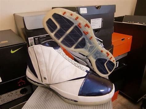 The Daily Jordan Air Jordan Xvi White Midnight Navy 2001 Air