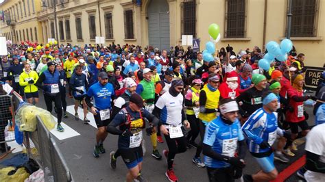 Maratona Di Reggio Emilia Citt Del Tricolore Iscritti A Quota C