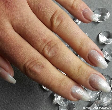 70 Ballerina Nägel mit Nailart 2025