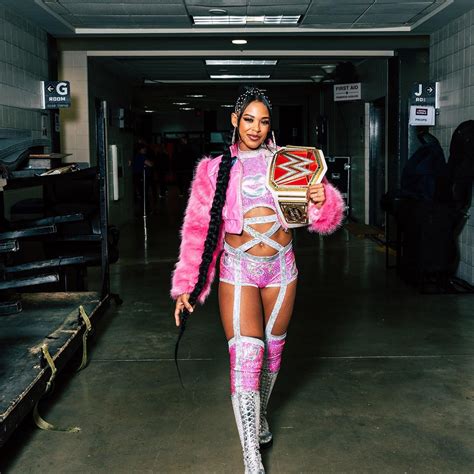 Bianca Belair BTS at Royal Rumble 2023 : r/BiancaBelair