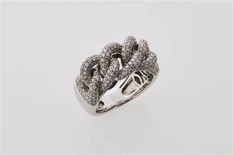 Diamond Chain Ring - Shapiro Auctioneers