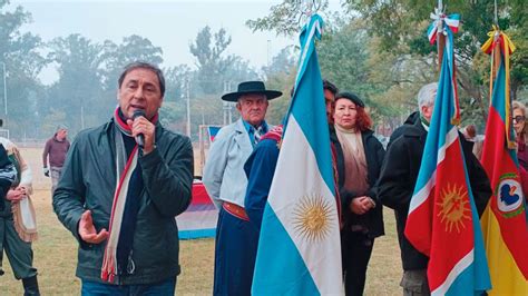 El vicegobernador asistió a la apertura del concurso de asado a la