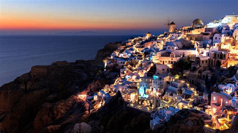 Santorini at night - backiee