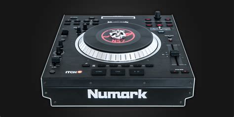 Numark V7 Serato DJ Hardware