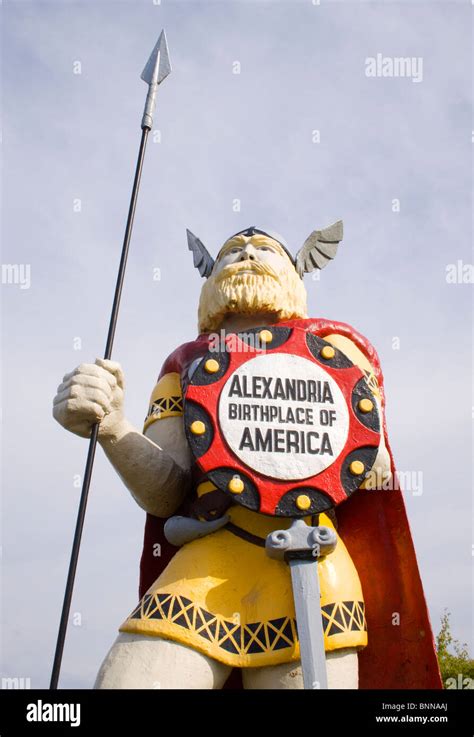 Viking statue hi-res stock photography and images - Alamy