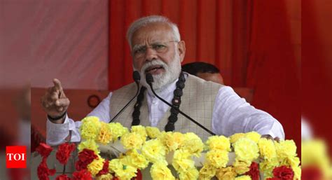 Lok Sabha Elections Pm Narendra Modi Invokes Mgr Legacy At Chennai