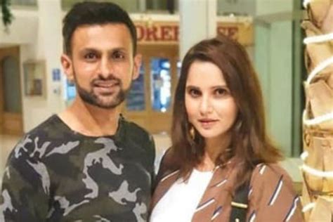 They Are Divorced For Few Months Now Sania Mirza S Father After