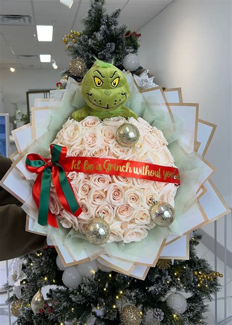 White Rose Grinch Bouquet - Originally $350 – Eileen Entertainment