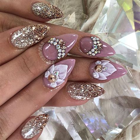 Stephanie Loesch On Instagram “mauve Must 💜 Glamandglitsnails Central