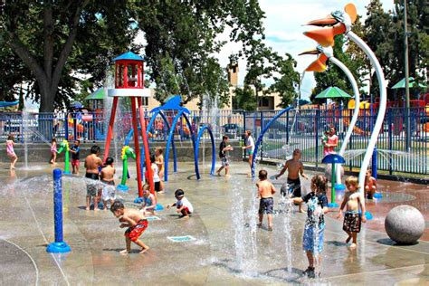 Splash Parks Sprinklers And Water Playgrounds In Orange County Parks