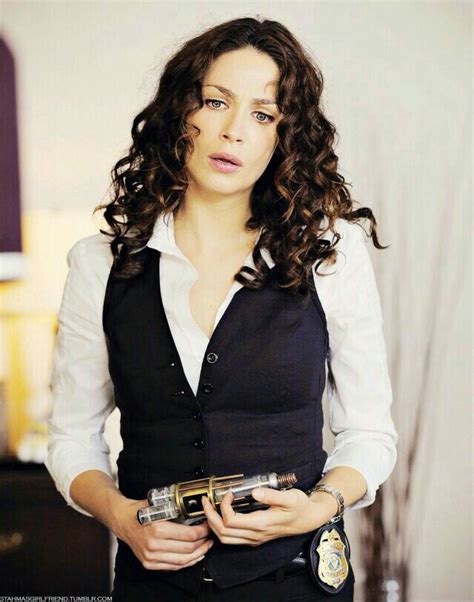 Joanne Kelly Actress As Myka Bering In The Televisoon Show Warehouse