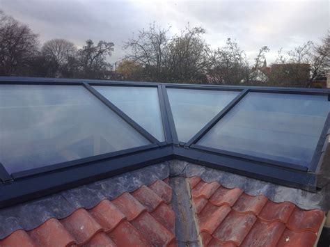 Valley Detail Of Ridge Rooflight With Our Pr60energysave Passivhaus