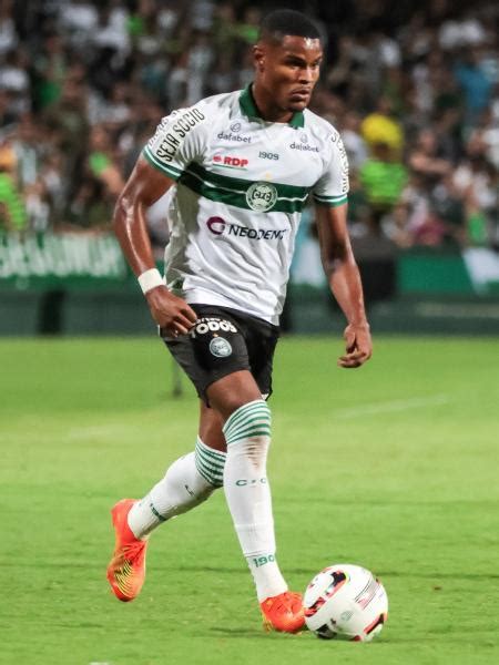 SPNet Nathan Mendes se despede do Coritiba e volta para o São Paulo