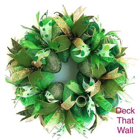 This Festive St Patrick S Day Mesh Wreath Is Made With Three Different