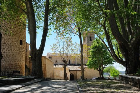 Iglesia de Santa María de la Peña