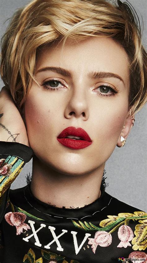Scarlett Johansson Short Blonde Hair