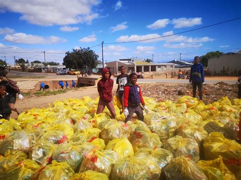 Inwoners Maak Dysselsdorp Skoon Oudtshoorn Courant