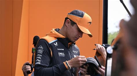 Berliner Tageszeitung Lando Norris é o mais rápido no 1º dia de