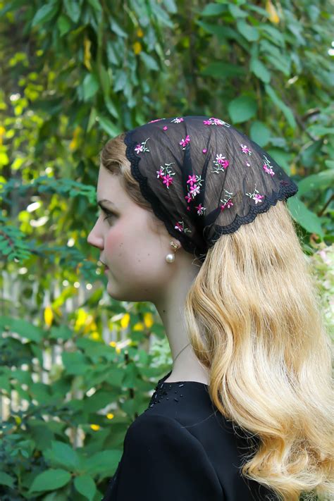 Evintage Veils~ So Soft Headwrap Embroidered Black And Rose Floral Lace