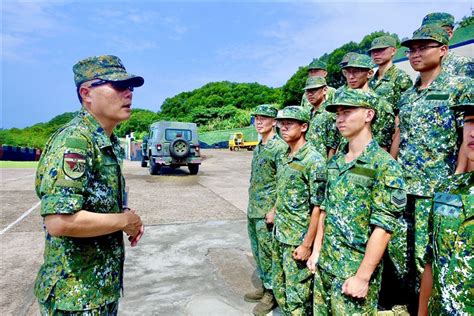 馬防部指揮官視導高登 關懷官兵生活 軍聞 馬防部指揮官視導高登 關懷官兵生活 青年日報