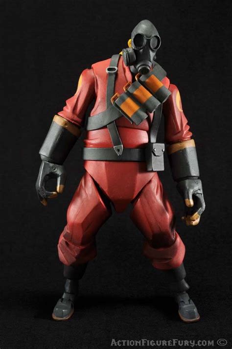 NECA Team Fortress 2 Pyro Figure Review - Action Figure Fury