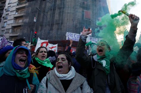 Senado Da Argentina Legaliza Aborto At Semana De Gravidez