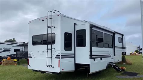 New Line For Grand Design Check Out The Influence 3503gk Fifth Wheel