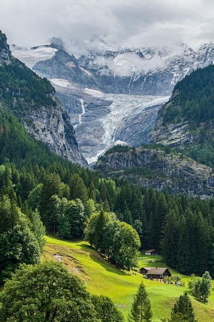 Premium Photo | Glacier in grindelwald