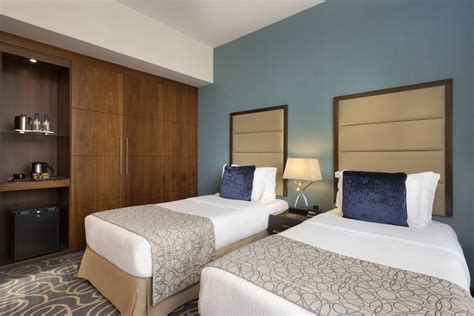 Ramada by Wyndham Abu Dhabi Corniche | Abu Dhabi, AE Hotels