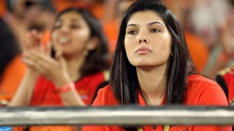 IPL 2023: Here's how SRH owner Kavya Maran reacted as she got irritated ...