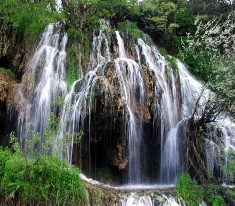 Cascada Cu Apa Geotermala Info Turist Toplita