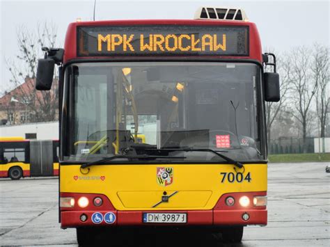 Wylicytuj Wroc Awski Autobus Mpk Wystawi A Sw J Pojazd Na Aukcj Wo P