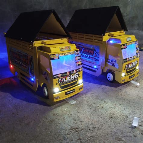 Jual Miniatur Truk Oleng Miniatur Truk Truk Oleng Kayu Asli Full