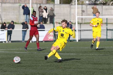 Football L ASPTT Caen mise sur sa formation pour préserver des